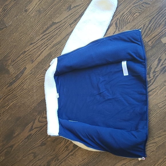 Carter's lined off white/navy fleece jacket, size 8 - Picture 10 of 11